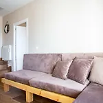 Apartman Sol *